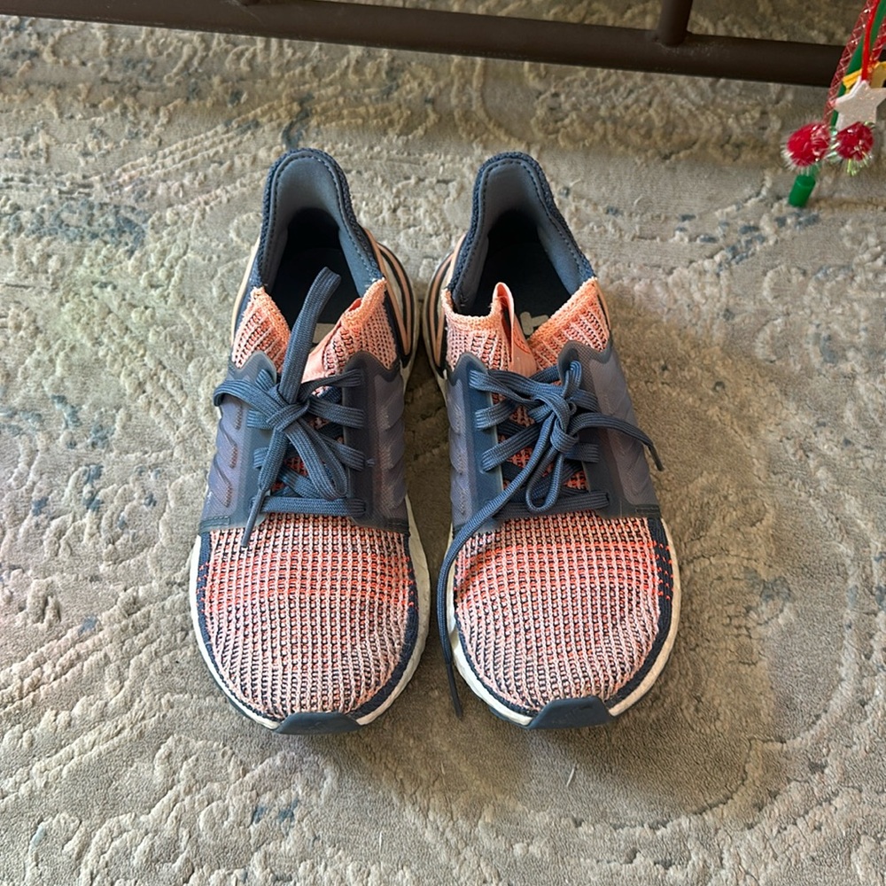 ADIDAS ultraboost